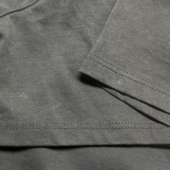 Maurices Womens Graphic T-Shirt Size 2XL Inspirational "Be The Light" Glitter - Picture 8 of 10